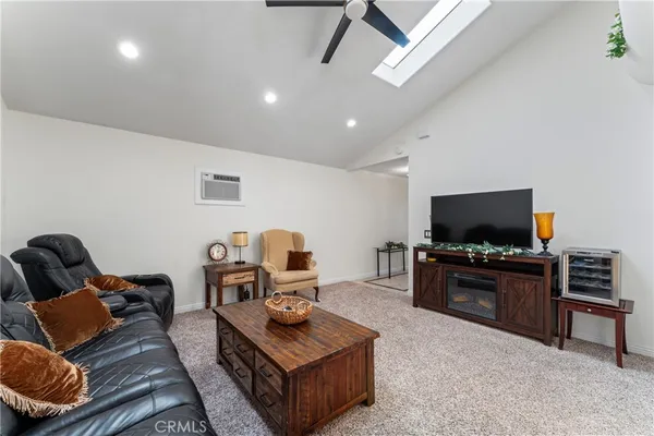 $7,495 | 27932 Calypso Lane, Canyon Country, CA 91351