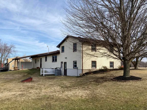 $425,000 | 8453 Hanna Lake Avenue Southeast, Caledonia, MI 49316