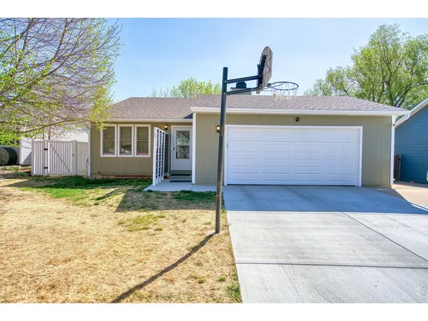 $389,990 | 3404 Belmont Avenue, Evans, CO 80620