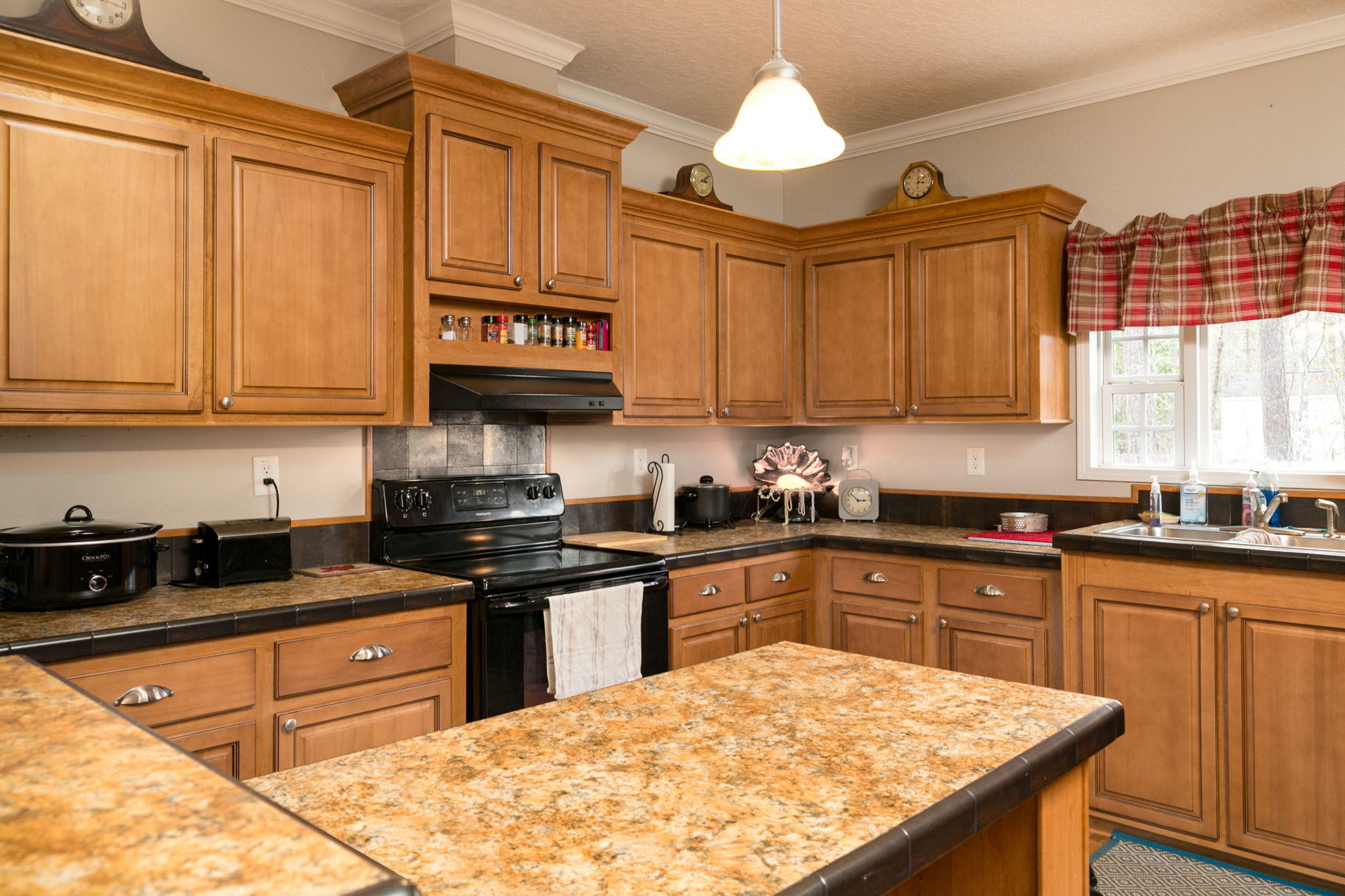 187 Sedgewick Road Summerville, SC 29483 - Photo 10 of 30 187+Sedgewick+Rd+Summerville-8-web