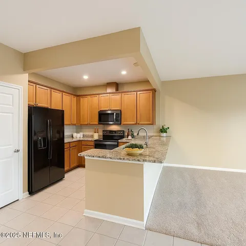 $1,700 | 706 Crystal Way, Orange Park, FL 32065