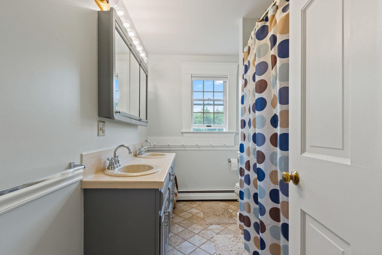320 Falmouth Road Falmouth, ME 04105 - Photo 35 of 64 20260622DS-41045