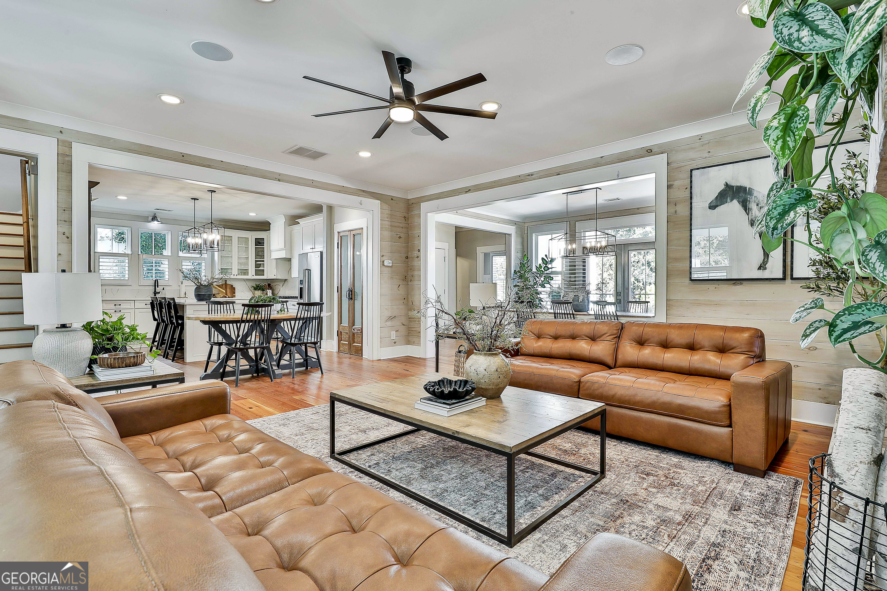 49 Standing Rock Road Senoia, GA 30276 - Photo 26 of 92 a living room with furniture