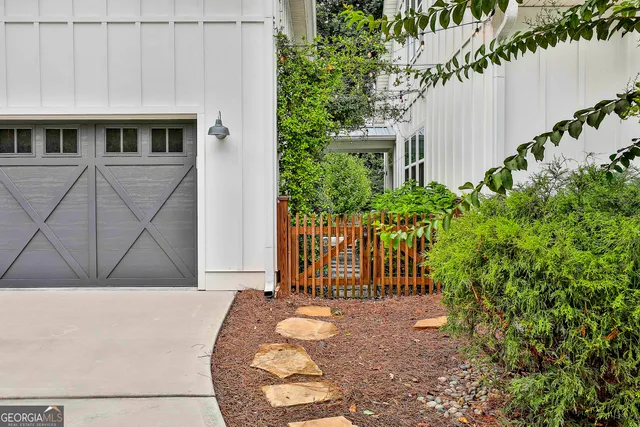 $1,300,000 | 49 Standing Rock Road, Senoia, GA 30276