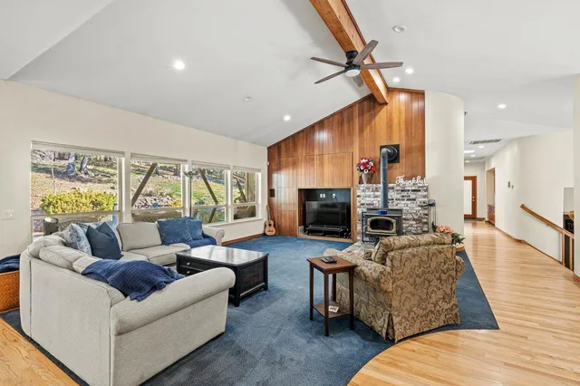 $900,000 | 1144 Boole Road, Applegate, CA 95703