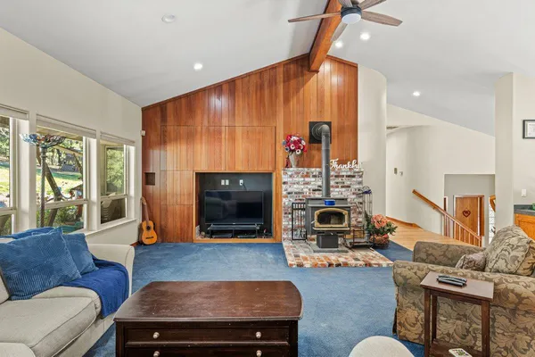 $880,000 | 1144 Boole Road, Applegate, CA 95703