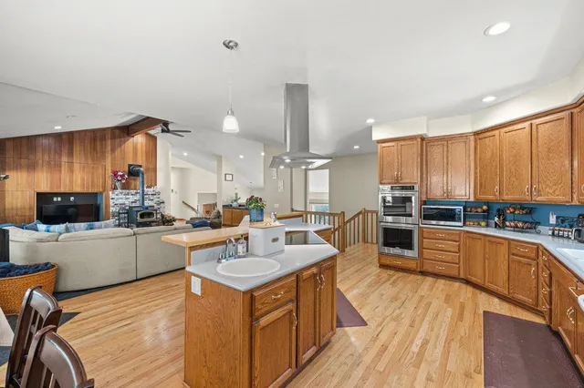 $900,000 | 1144 Boole Road, Applegate, CA 95703