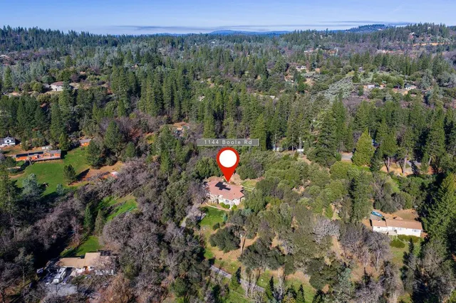 $900,000 | 1144 Boole Road, Applegate, CA 95703