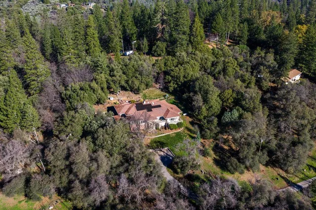 $900,000 | 1144 Boole Road, Applegate, CA 95703