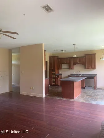 $134,900 | 365 County 9 Road, Bay Springs, MS 39422