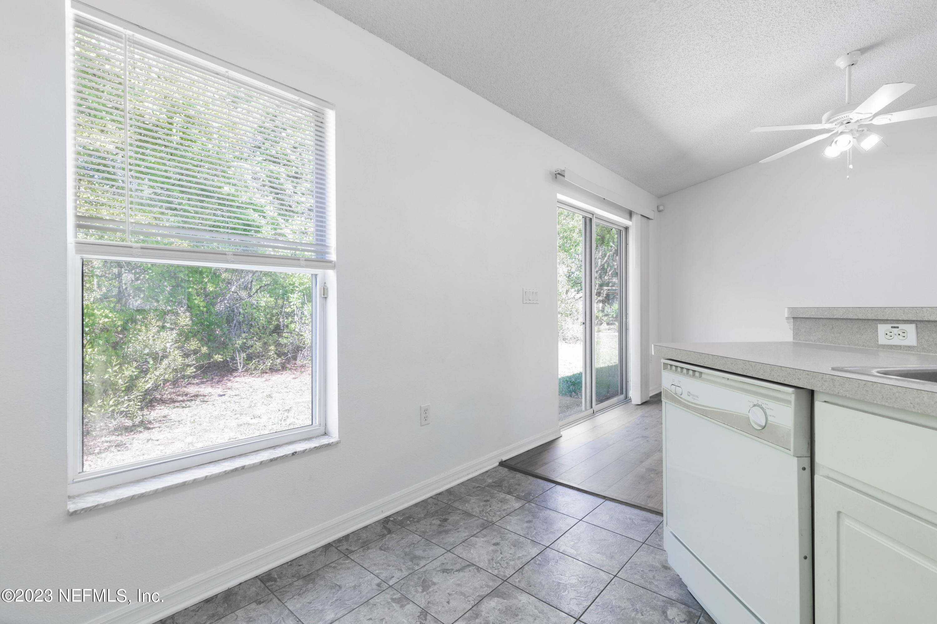 61 Raleigh Drive Palm Coast, FL 32164 - Photo 11 of 42 11_61_Raleigh_Dr11