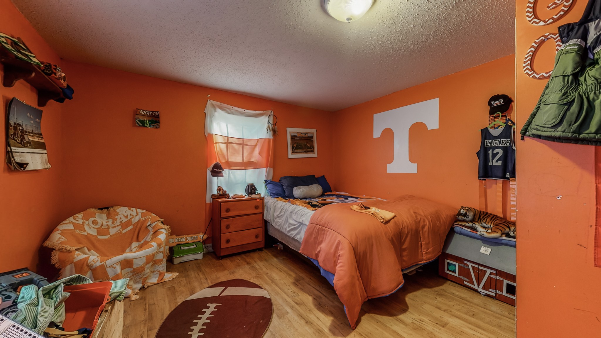 8 Layman Road Elora, TN 37328 - Photo 16 of 34 a bed room with a bed and a chair