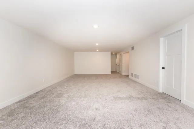 $289,900 | 401 East Sterling Street, Bentley, KS 67016