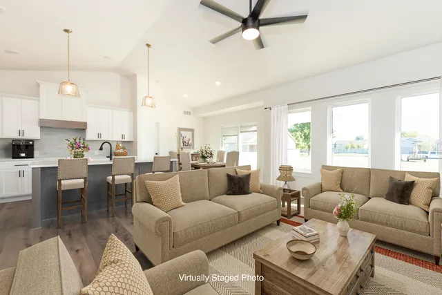 $289,900 | 401 East Sterling Street, Bentley, KS 67016