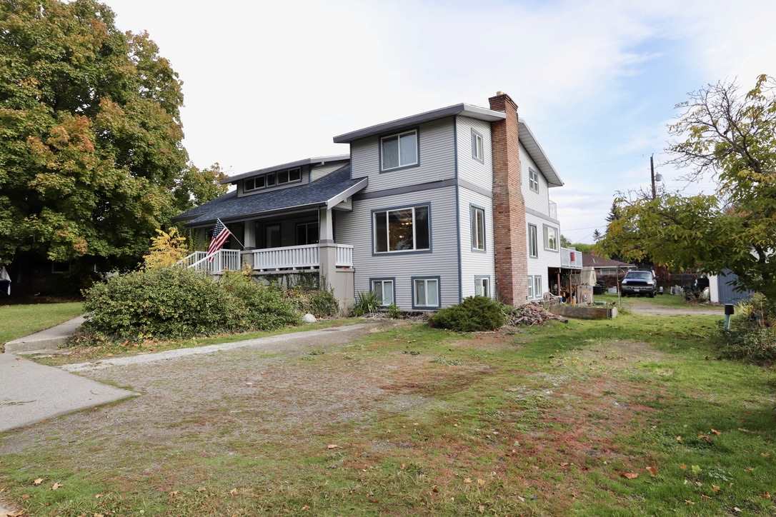 1104 North Bowdish Road Spokane Valley, WA 99206 - Photo 3 of 48 Gallery Image 3