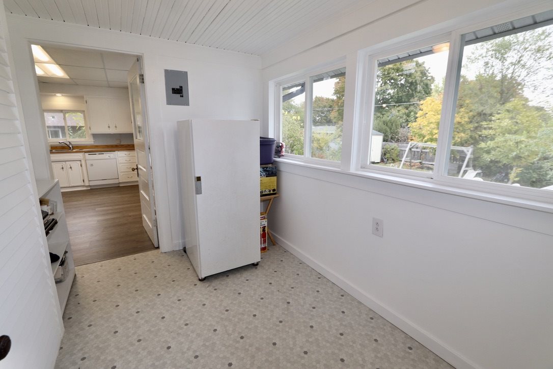 1104 North Bowdish Road Spokane Valley, WA 99206 - Photo 28 of 48 Gallery Image 28
