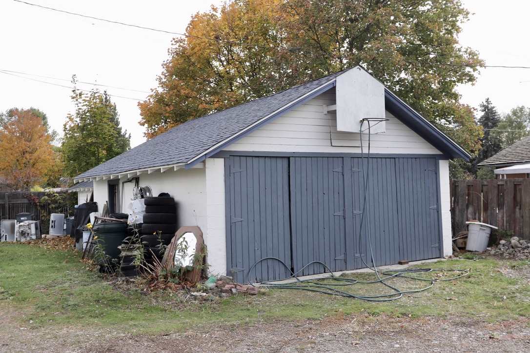 1104 North Bowdish Road Spokane Valley, WA 99206 - Photo 5 of 48 Gallery Image 5