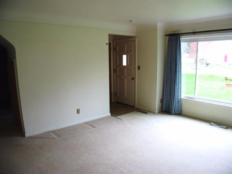 3366 Beaumont Road Ann Arbor, MI 48105 - Photo 11 of 36 Photo 12