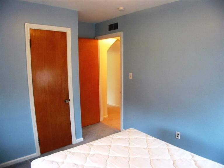 3366 Beaumont Road Ann Arbor, MI 48105 - Photo 23 of 36 Photo 27