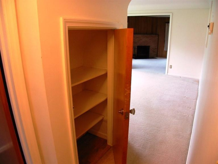 3366 Beaumont Road Ann Arbor, MI 48105 - Photo 31 of 36 Photo 35
