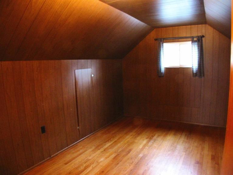 3366 Beaumont Road Ann Arbor, MI 48105 - Photo 34 of 36 Photo 38