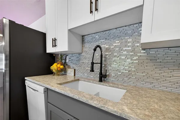$549,900 | 436 87th Avenue, St. Pete Beach, FL 33706