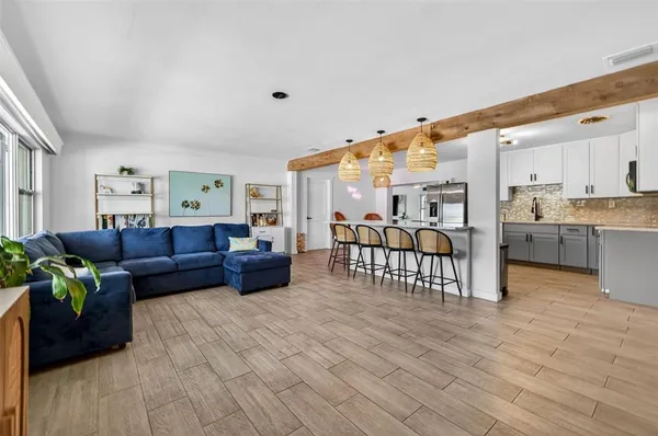 $549,900 | 436 87th Avenue, St. Pete Beach, FL 33706