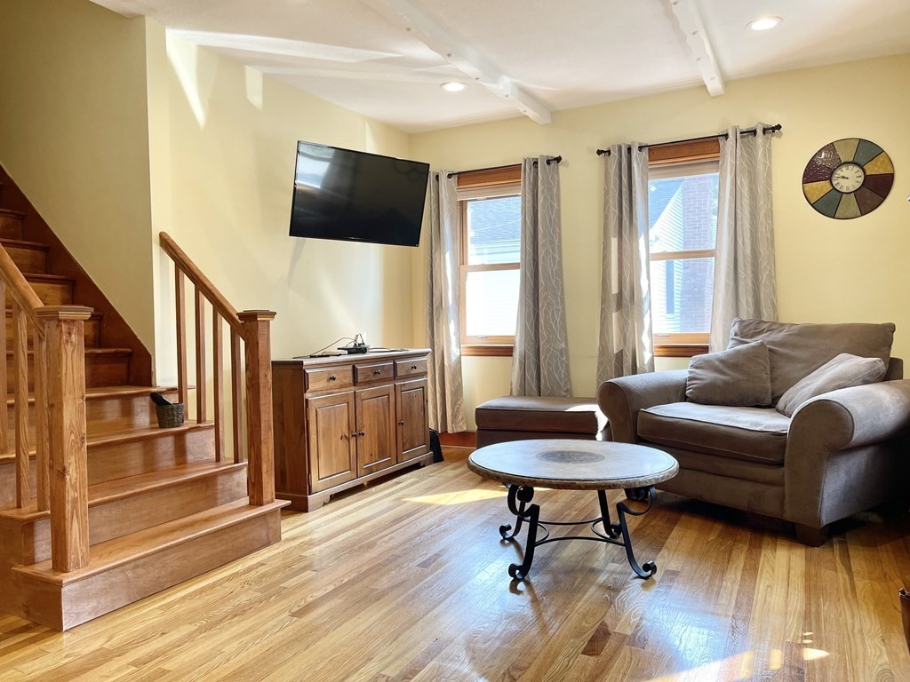 9 2nd Street Wakefield, MA 01880 - Photo 11 of 24