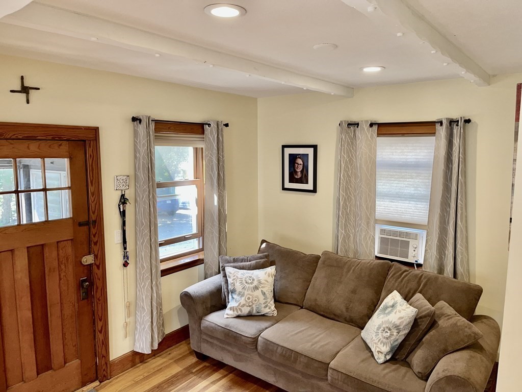 9 2nd Street Wakefield, MA 01880 - Photo 13 of 24