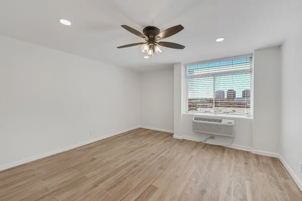 $1,095 | 7520 Hornwood Drive, Unit 704, Houston, TX 77036