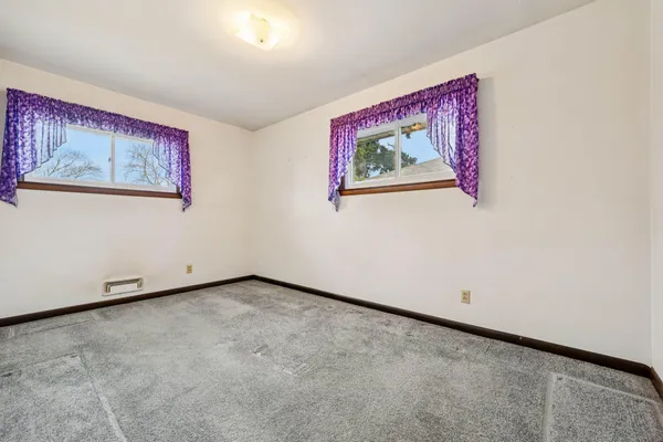 $279,900 | 6606 South 20th Street, Milwaukee, WI 53221