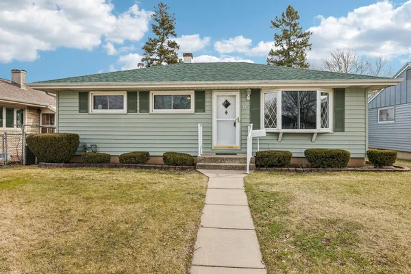 $279,900 | 6606 South 20th Street, Milwaukee, WI 53221