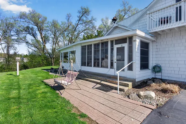$679,900 | 6231 Moon Lake Road, Jackson, MI 49201
