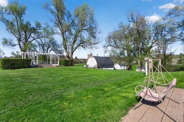 $679,900 | 6231 Moon Lake Road, Jackson, MI 49201