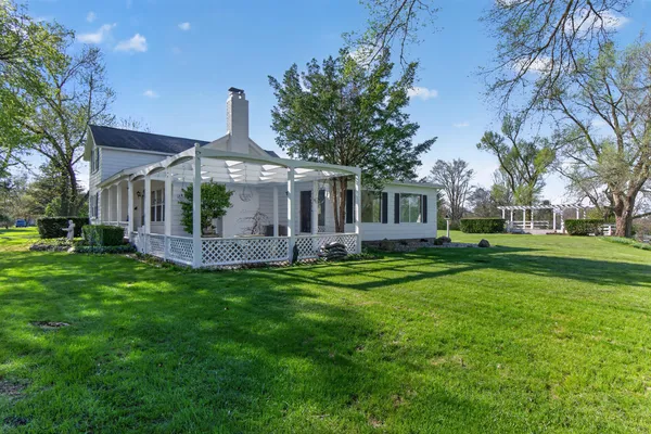 $679,900 | 6231 Moon Lake Road, Jackson, MI 49201