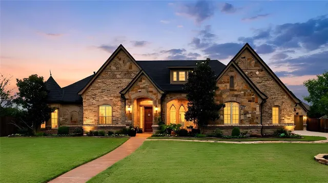 $900,000 | 203 Cactus Drive, Haslet, TX 76052