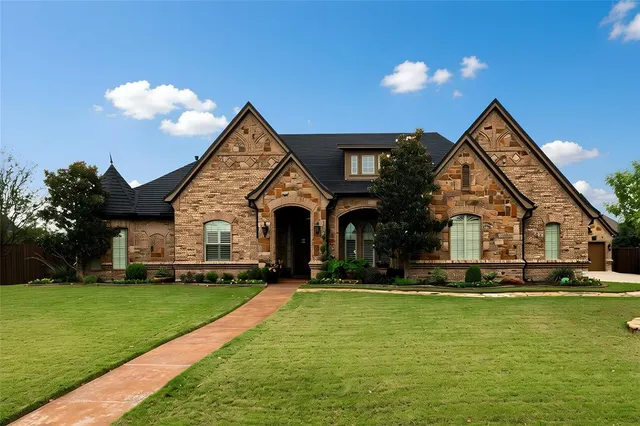 $900,000 | 203 Cactus Drive, Haslet, TX 76052