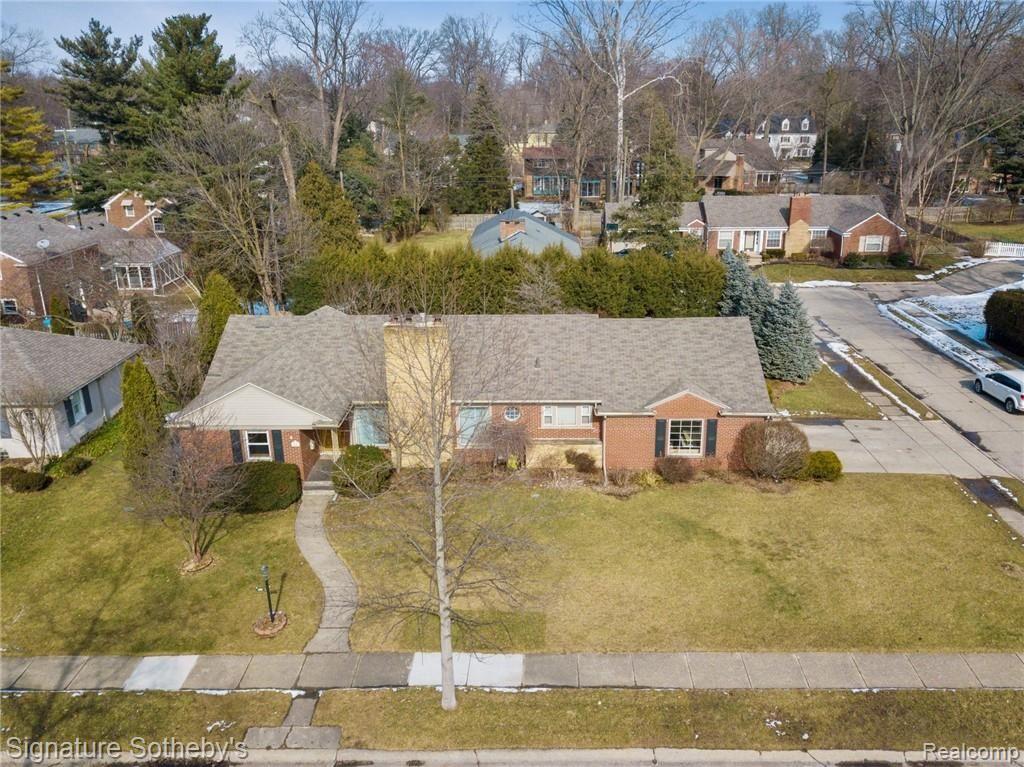 290 Stephens Road Grosse Pointe Farms, MI 48236 - Photo 29 of 36