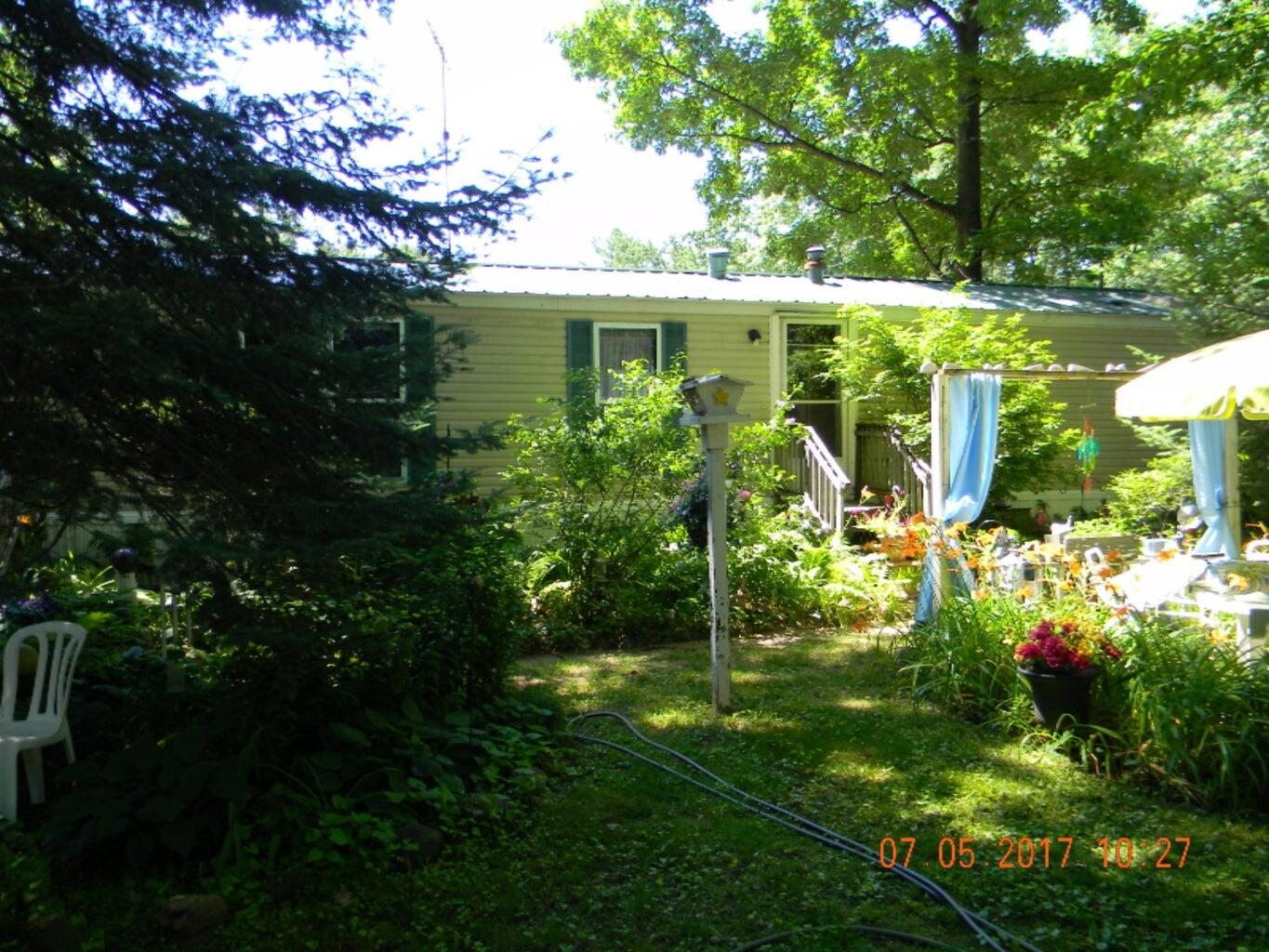 11670 Bluebird Drive Lakeview, MI 48850 - Photo 2 of 14 HOME