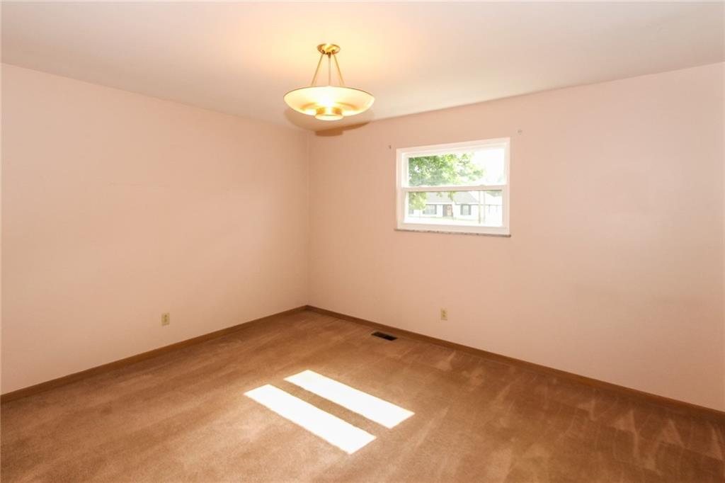 7264 Hague Road Indianapolis, IN 46256 - Photo 7 of 25 Gallery Image 7