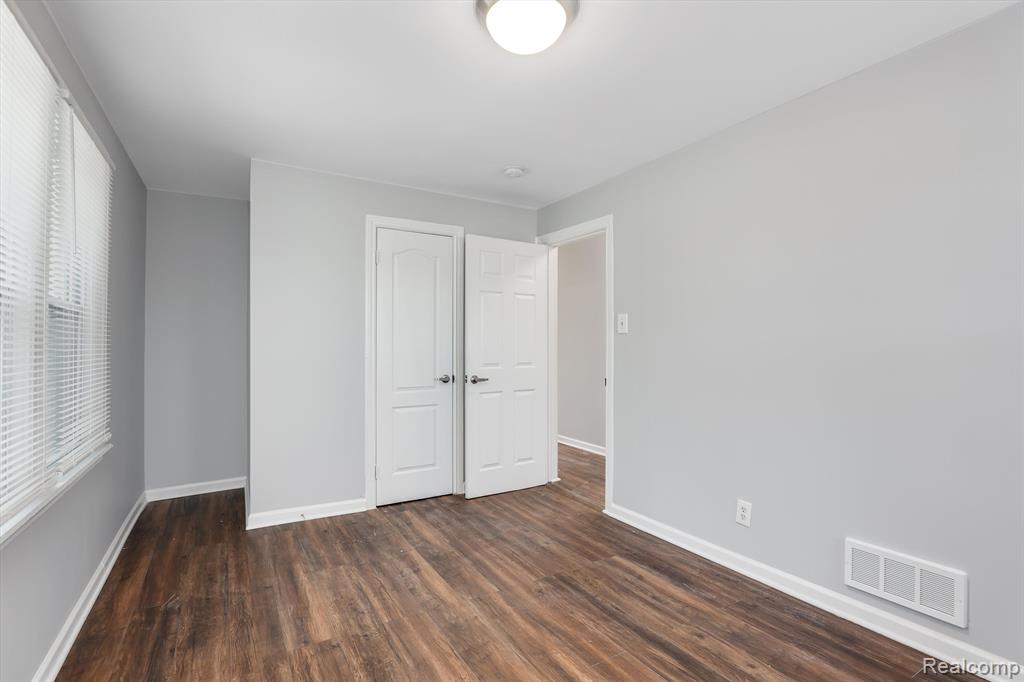 12330 Riad Street Detroit, MI 48224 - Photo 19 of 21