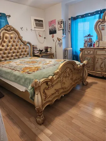 $1,195,000 | 77-11 64th Lane | Glendale