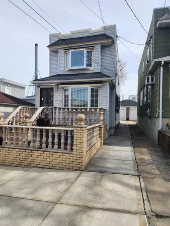 $1,195,000 | 77-11 64th Lane | Glendale