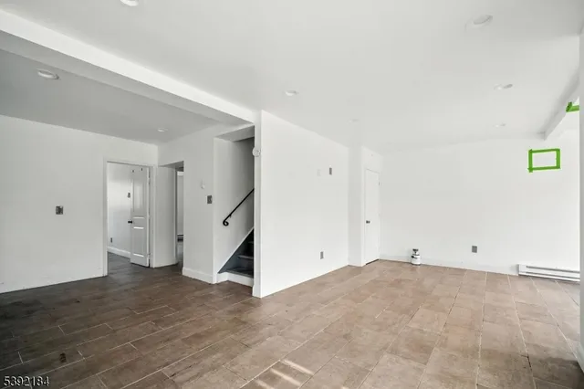 $249,900 | 310 Lake Shore South, Unit D, Montague, NJ 07827