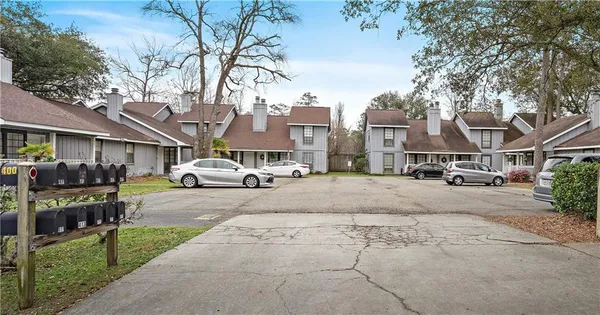 $149,900 | 409 Cedarwood Drive, Mandeville, LA 70471