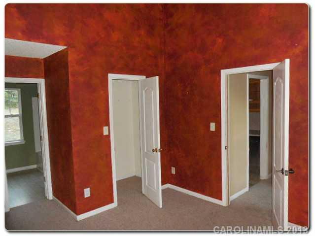 700 Raindrops Road Gastonia, NC 28054 - Photo 10 of 11 Gallery Image 10