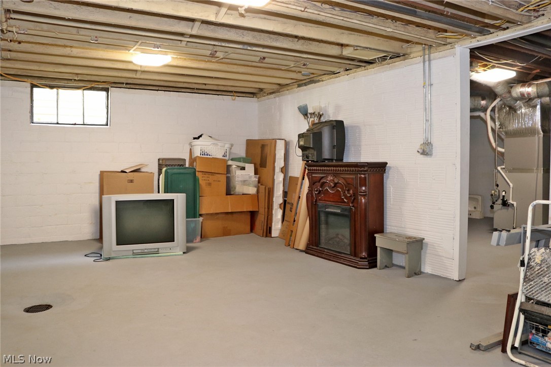 565 Spring Street Wooster, OH 44691 - Photo 13 of 26 Gallery Image 13
