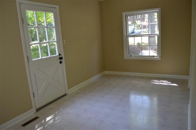 111 Riggs Drive Clemson, SC 29631 - Photo 7 of 16 Gallery Image 7