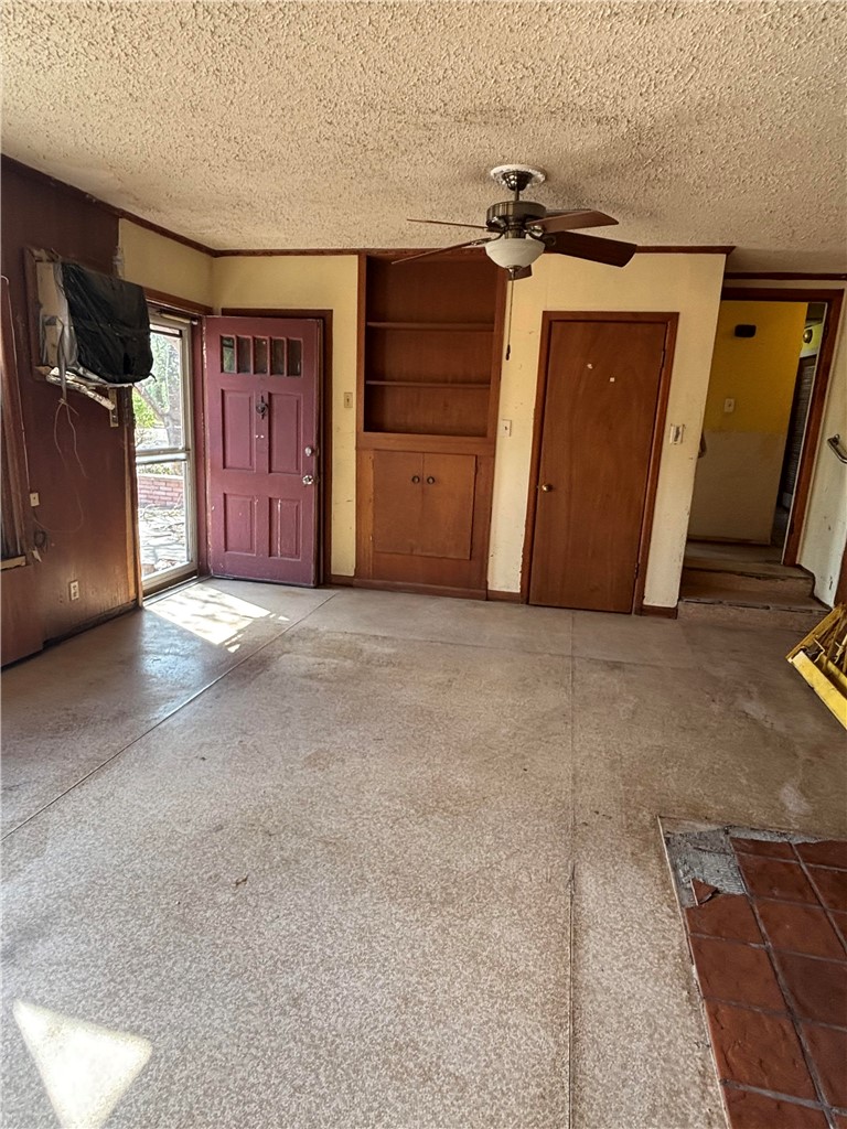 369 Edith Drive Alice, TX 78332 - Photo 17 of 27 a view of a car garage