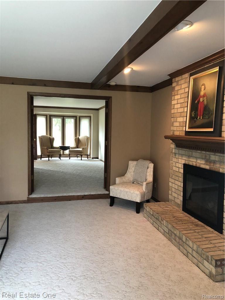 3270 Salem Drive Rochester, MI 48306 - Photo 17 of 30 IMG_3104.JPG